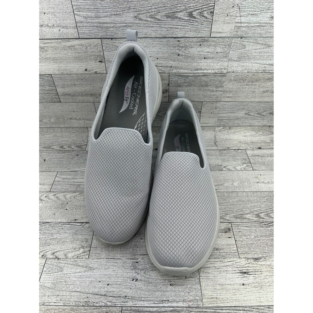 Skechers GOwalk Arch Fit Air Cooled Slip On Sneakers Womens Size 9.5‎ LTGY